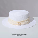Load image into Gallery viewer, Straw flat top hat women's summer seaside beach sunshade sunscreen straw hat pleated photo good-looking simple sun hat
