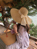 Load image into Gallery viewer, "Fine grass weaving" oversized brim straw hat beach seaside vacation UV protection sun hat summer