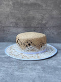 Load image into Gallery viewer, Summer French hand-woven raffia flat-top hat women's retro lace straw Hepburn wind travel sun protection shade straw hat