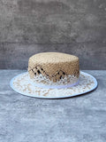 Load image into Gallery viewer, Summer French hand-woven raffia flat-top hat women's retro lace straw Hepburn wind travel sun protection shade straw hat